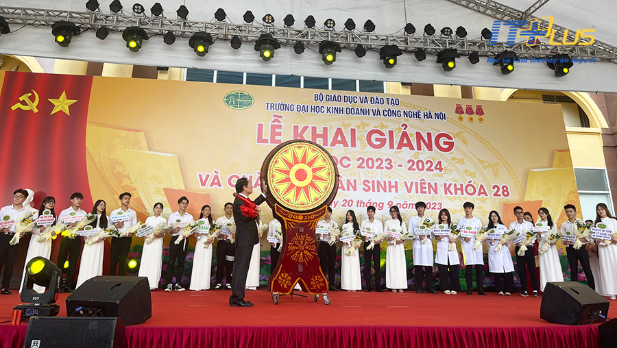 doanh nghiệp v&agrave; đối tac itplus