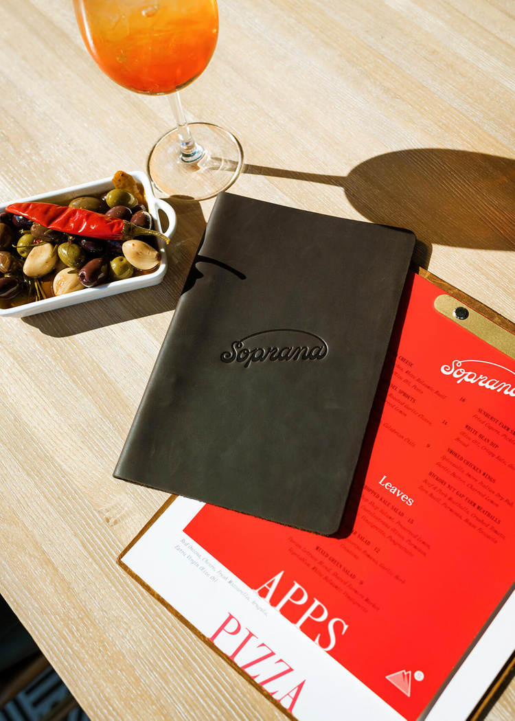 Bộ nhận diện thương hiệu Soprano